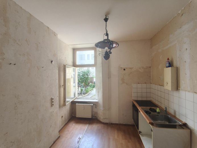 Charmante 2 Zimmer-Wohnung in unmittelbarer Nähe zum Tempelhofer Feld in Neukölln – Küche