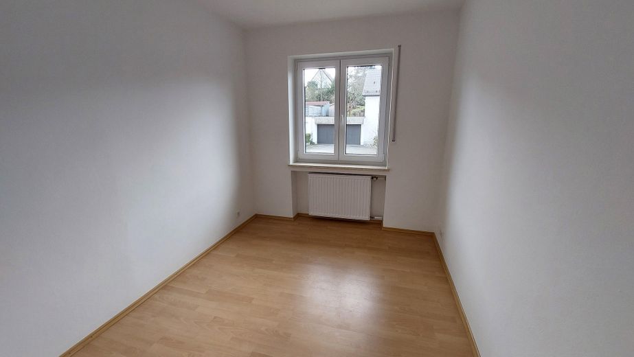 DHH in sehr ruhiger Lage - Erstbezug nach Komplettsanierung – Kinderzimmer 2