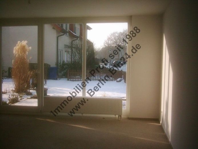 Kauf -- Eckeinfamilienhaus + 2 Stellplätzen + kleinen Garten – 2006-02-22 15-01-46
