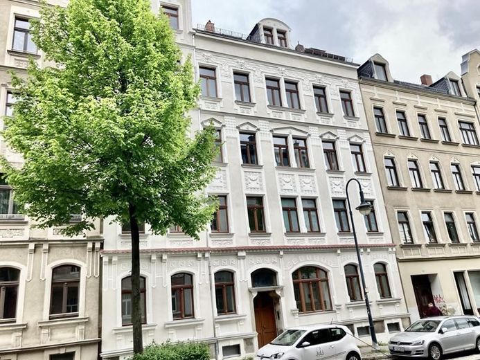 Zweitbezug! Hochwert. 3-Zi. mit Wanne, Westbalkon, EBK &amp; Parkett in Uni und-Zentrumsnähe! – IMG_3528