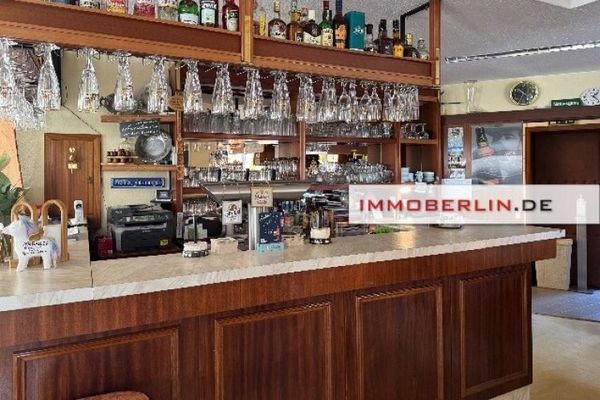 IMMOBERLIN.DE - Etablierte Gastronomie mit Einliegerwohnung & Südgarten