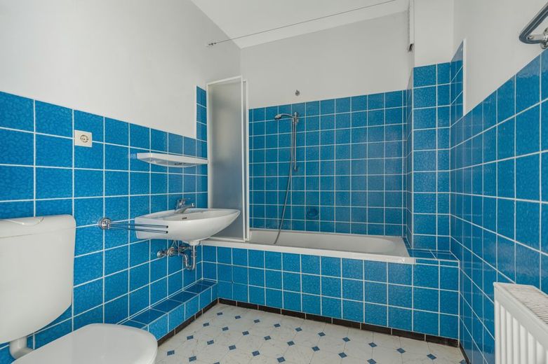 Viel Platz auch im Badezimmer