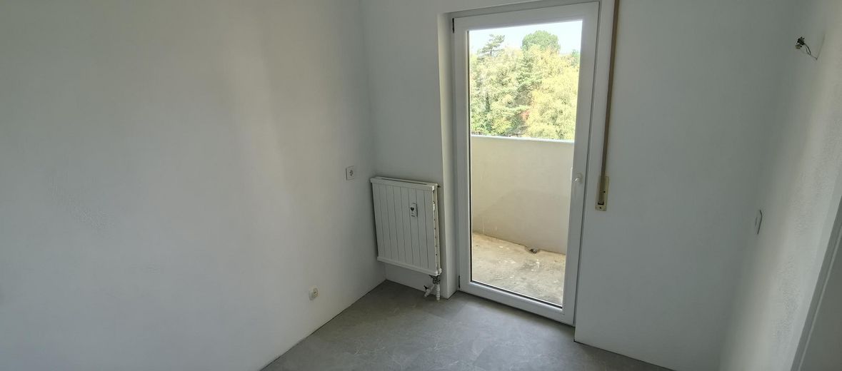 3-Zimmer-Wohnung – frisch renoviert, bezugsfertig – Küche