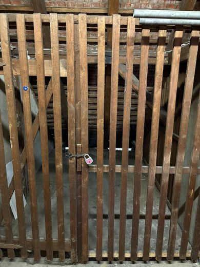 Abitare con stile nel cuore di Erlangen – affascinante appartamento d’epoca di 3 locali in una posizione privilegiata nel centro città – Dachbodenabteil