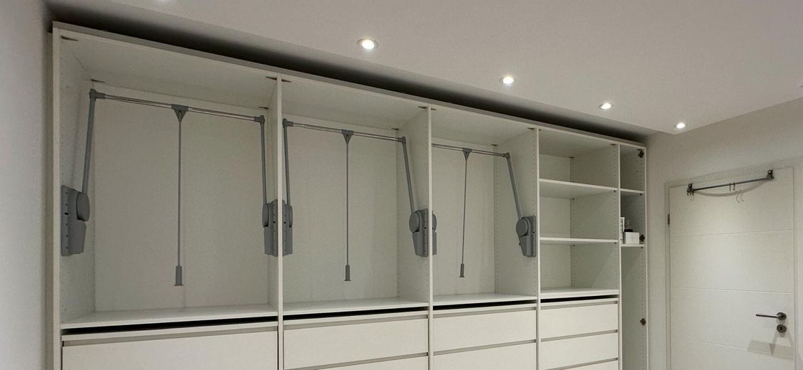 Einbauschrank neu