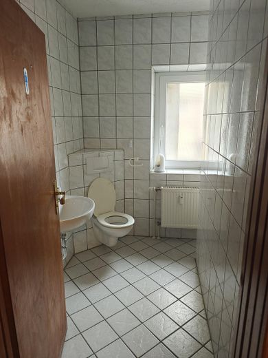 Helle Gewerbefläche in Gunzenhausen Top-Zustand, flexible Nutzung & eigene Parkplätze Provisionsfrei – Foto 22