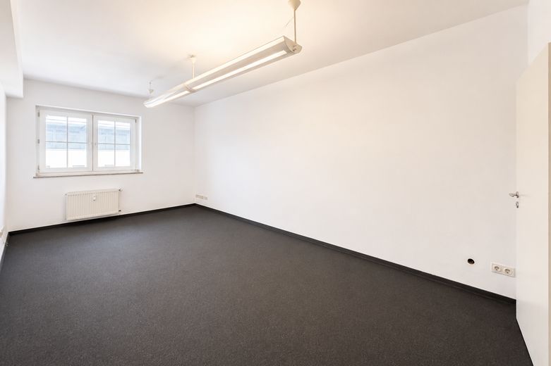 Büro 4