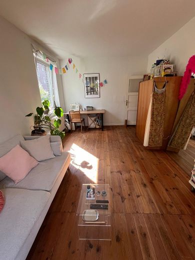 Suitable for a shared flat, 2 balconies(!), quiet side street, good infrastructure – 14 - wohnzimmer 2