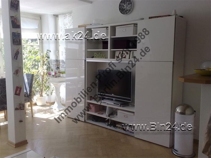 Mietwohnung - Dachgeschoss in Lichterfelde - teilmöbliert - Abstand – 2011-05-07 11-57-43
