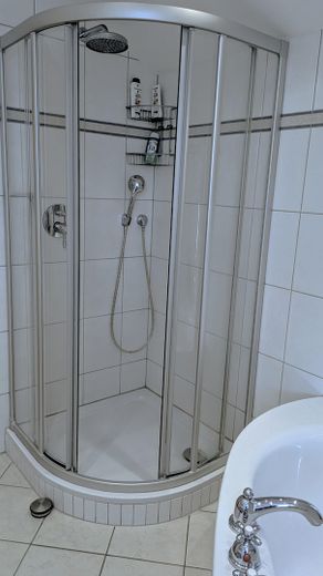 Bad OG Dusche