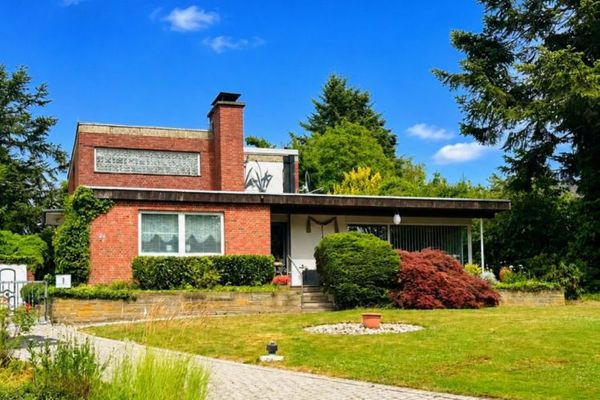 Casa con ampio terreno a Wassenberg - molto potenziale per artigiani