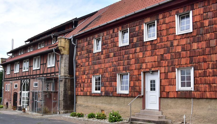 beide Häuser ( Nr.6 & 6A )