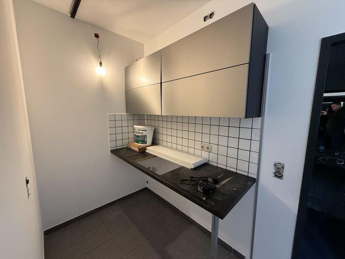 Moderne und funktionale Bürofläche in Köln Dellbrück – Küche