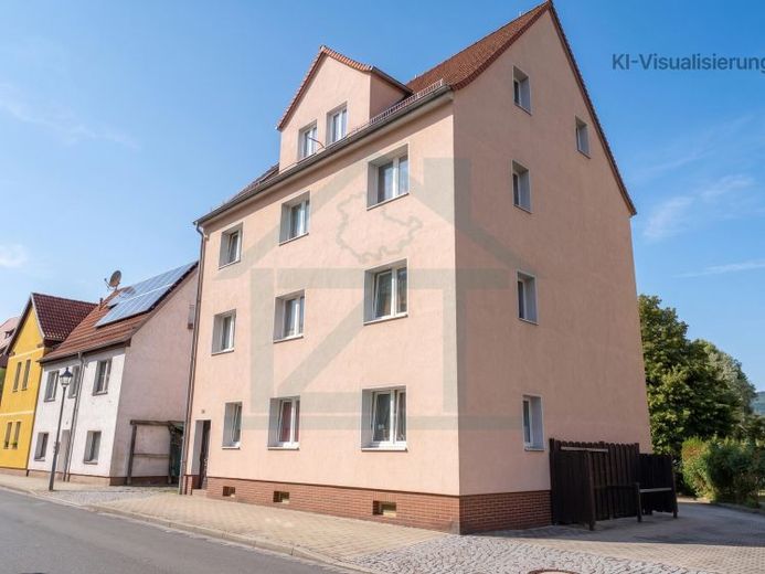 3,5-Raum-Erdgeschosswohnung mit Hof-Stellplatz und großem Keller – Foto 1