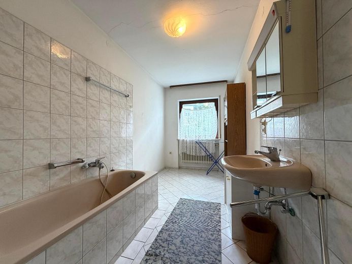 Doppelhaus mit 2 Doppelhaushälften * in Feucht – Foto 15