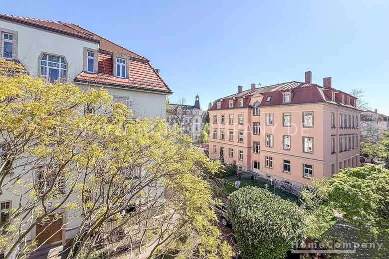 22801 HomeCompany Dresden Möbliert/Furnished 3-Zimmer Maisonette Wohnung in Dresden-Striesen mit Balkon max. 3 Personen – 83fc0d42ee2025e5687f873ae000393ed81f36b0.jpg