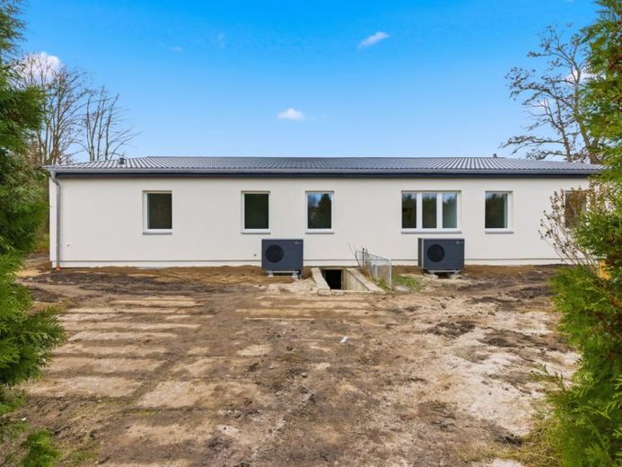 Familienfreundlicher 5-Zimmer-Bungalow - ca. 144 m² mit hochwertiger Ausstattung in Borna – Foto 1