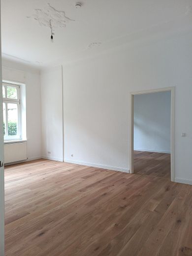 Sfeervol 2-kamerappartement in een oud gebouw met privétuin & terras in Berlijn-Pankow – Wohnzimmer
