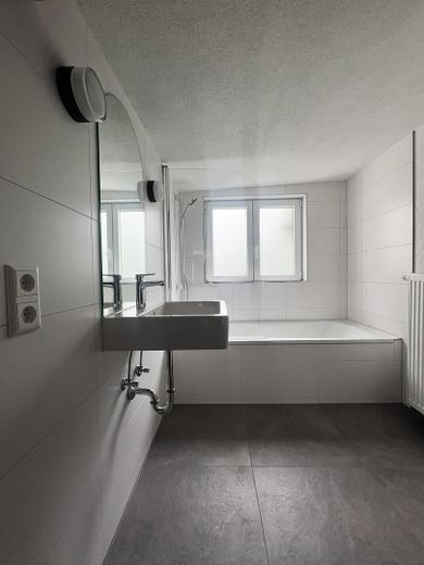 WG-Zimmer zum Wintersemester 2026/27 nähe Uni-Hohenheim – Bad 02