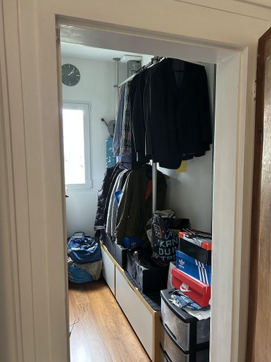 1 OG Kleiderschrank