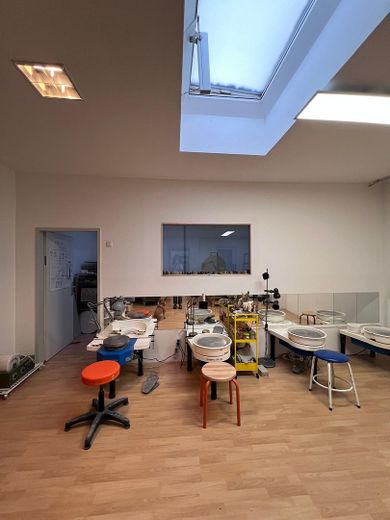 Торгове приміщення Ehrenfeld – Nebenraum 1   