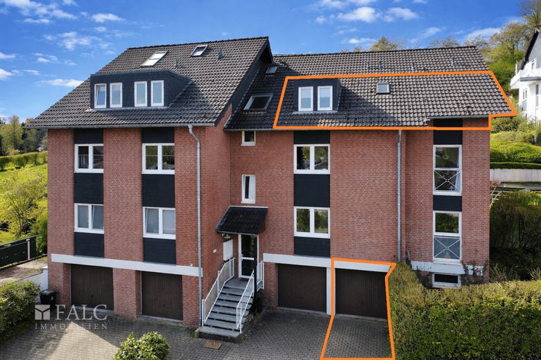 Ein Zuhause mit Weitblick - charmante Dachgeschosswohnung zum Ankommen oder Investieren – Frontansicht