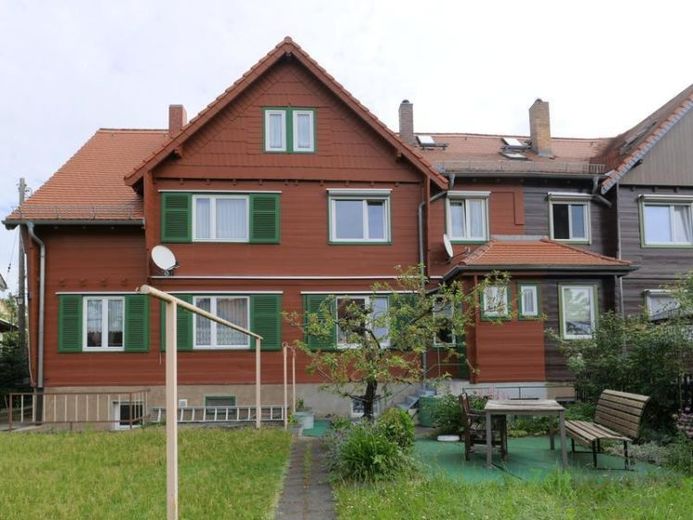 (EF1141_M) Dresden: Briesnitz, möbliertes Holzhaus mit Garten und PKW-Stellplatz – Foto 1