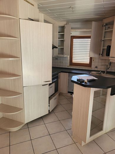 Ruhige sehr schoene 2,5 Zimmer DG Maisonette Whg. – Foto 1