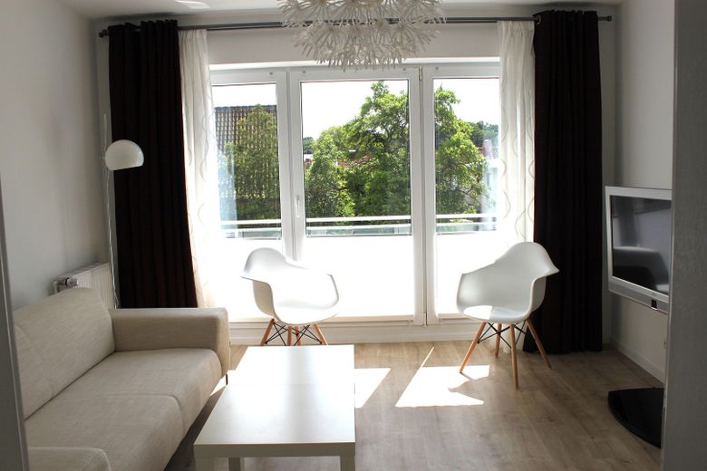 Zimmer 3, OG