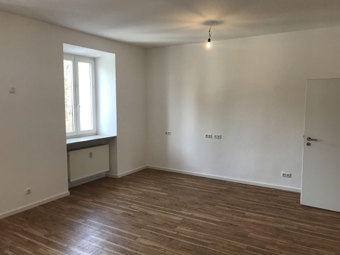 *Penzberg* - Hochwertige und attraktive Praxis- / Office- Gewerberäume in bester Zentrumslage – Büro_04_01