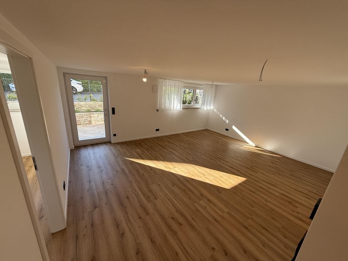 3-Zimmer mit Terrasse – Wohnen ohne Einrichtung