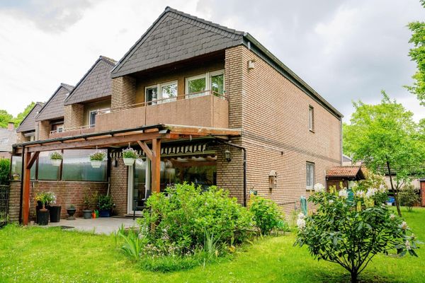 A Home with Plenty of Space for the Whole Family