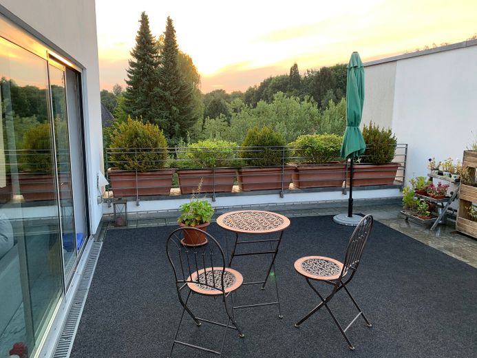 Penthouse-Maisonette von/an Privat – Dachterrasse