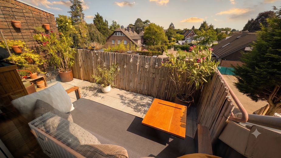 Großzügige Maisonette-Wohnung mit Süd-Balkon in Zentrumnähe – Balkon
