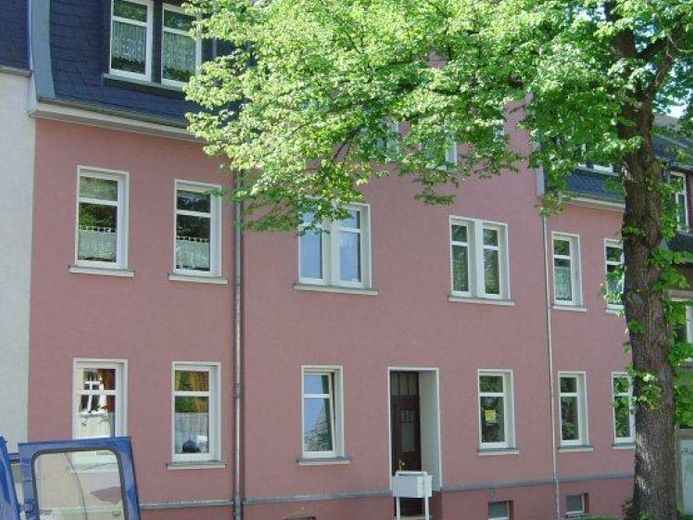 Gemütliche 3-Zi.-Wohnung für die junge Familie in gepflegtem 6-Familienhaus – Foto 1