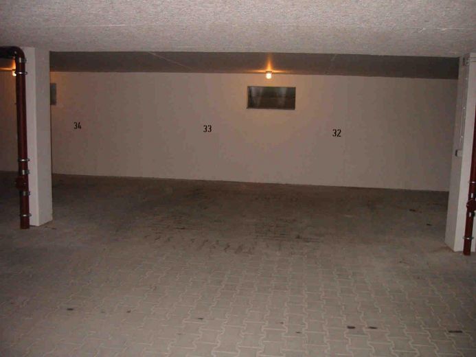 Gepflegte 3 1/2-Zimmer-DG-Wohnung mit gehobener Ausstattung und EBK in Rutesheim - provisionsfrei! – 2 x TG | Tor & Wallbox möglich