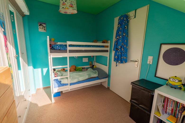 Kinderzimmer / Ankleidezimmer