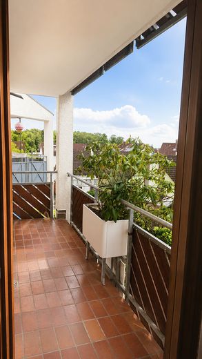 Lichte 3-kamerwoning met twee balkons, uitzicht op het meer en panorama op de Alpen – Kleiner Balkon