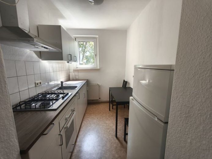 Möblierte Wohnung mit Balkon – Foto 1