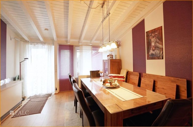 BARRIEREARM &amp; SENIORENGERECHT! 4-Zi-EG-Perle im Bungalowstil mit Terrasse, Garten, uvm.. – Wohnraum 2