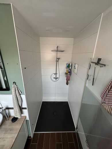 Daire yerine ev hissi | 147 m² | havuzlu özel bahçe | büyük garaj | komisyonsuz – Fotoğraf 12