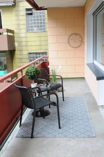 Zentral wohnen mit Wellness-Komfort – großzügiger Balkon