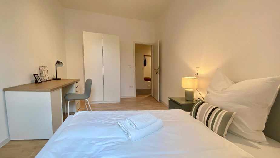 Schlafzimmer 2