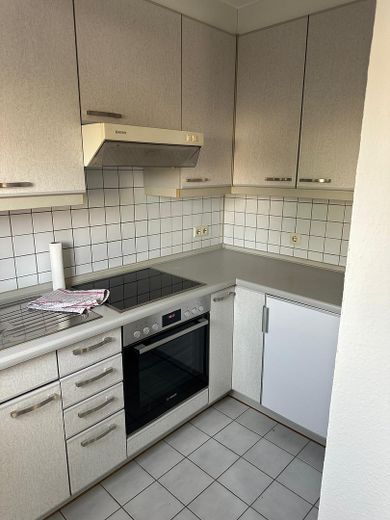 Appartement attrayant en première occupation, aux finitions haut de gamme, disponible immédiatement – Küche