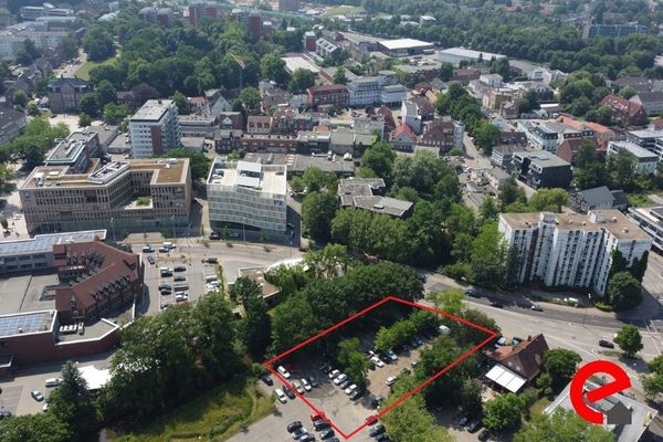 PİNNEBERG MERKEZİNDE 2.183 M² MERKEZ ALANI - GRZ 0,8 - BGF - 3.500 M² GERÇEKLEŞTİRİLEBİLİR!