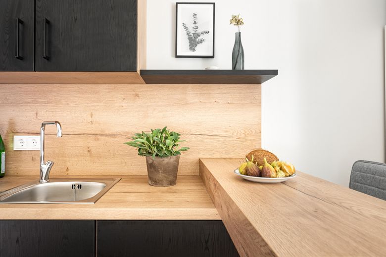 Berlin-Mitte'de özel teraslı modern daire – hemen taşınmaya hazır ve komisyonsuz – Küche