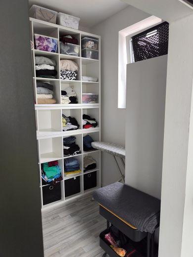 SZ Kleiderschrank 2