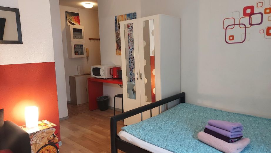 Helle 1-Zimmer-Wohnung in Mannheim Neckarstadt zu verkaufen "provisionsfrei" – Foto 3