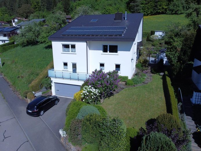 Einfamlienhaus mit schöner Aussicht – Foto 1