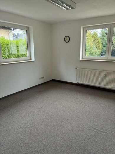 500 m² Raum für Ideen – vielseitige Gewerbefläche mit Halle, Büros und Arbeiten im Grünen. – फोटो 8